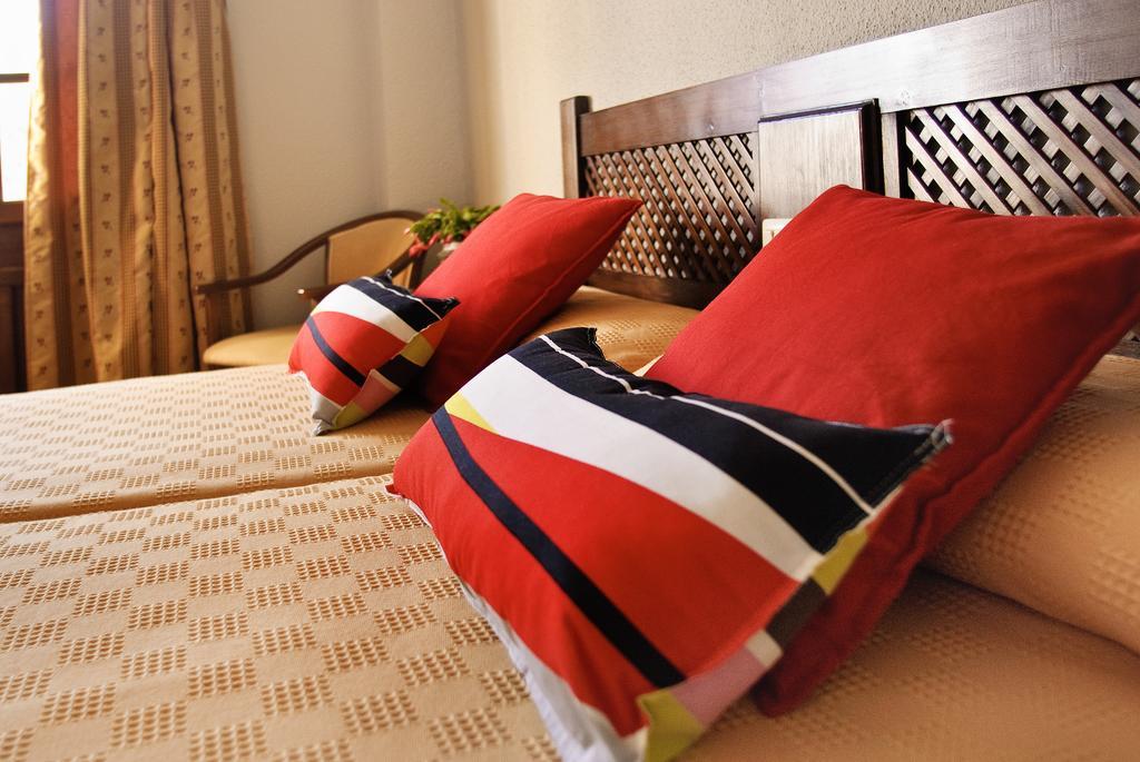 Hotel Galaroza Sierra מראה חיצוני תמונה